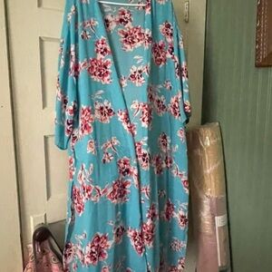 The Pioneer Woman Floral Kimono - Blue and Pink
